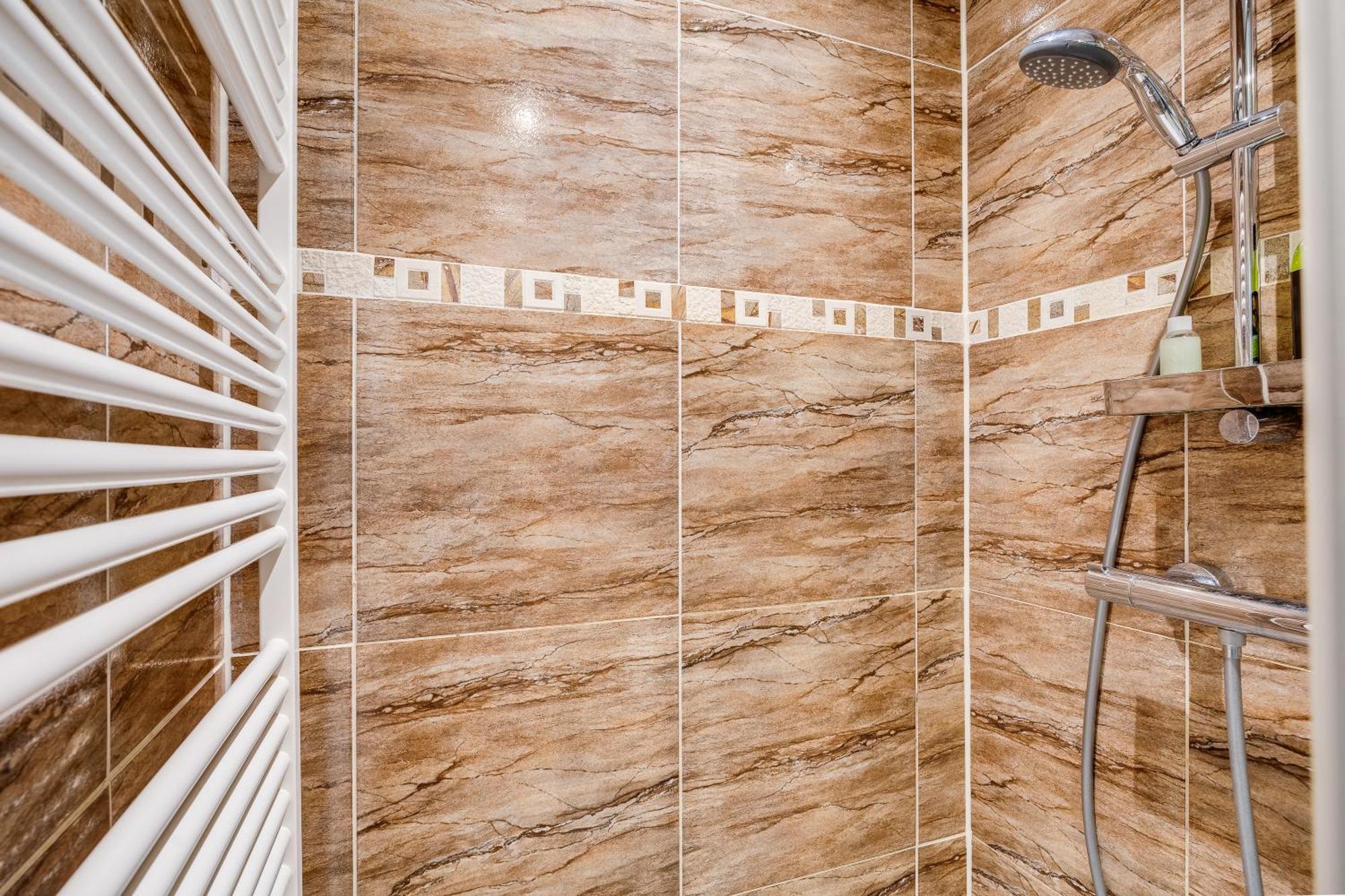 Luxe Wellness Apartment Apeldoorn With Jacuzzi And Sauna 외부 사진