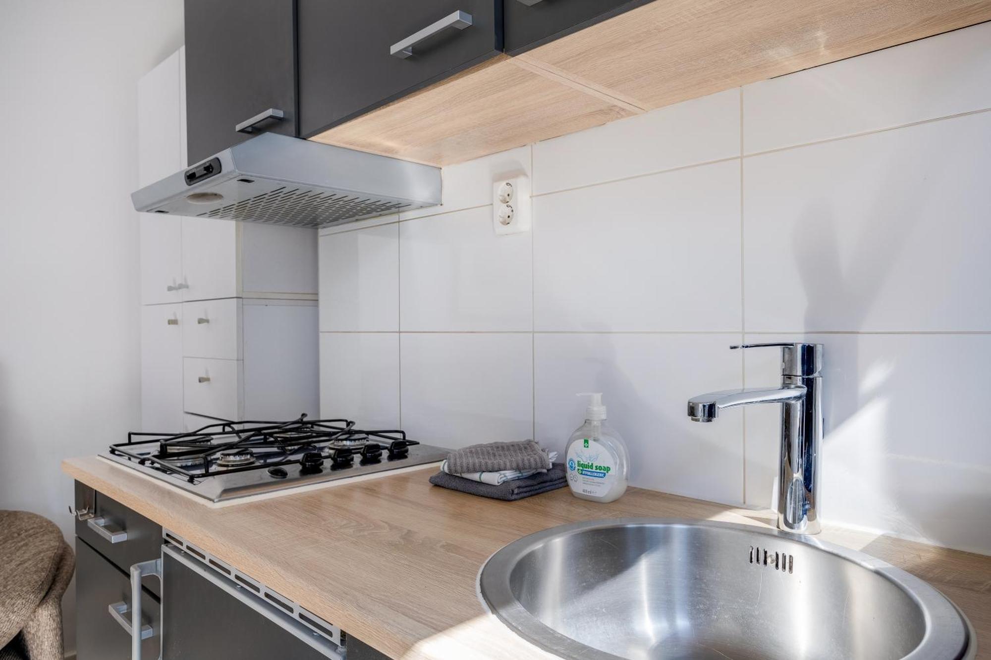 Luxe Wellness Apartment Apeldoorn With Jacuzzi And Sauna 외부 사진
