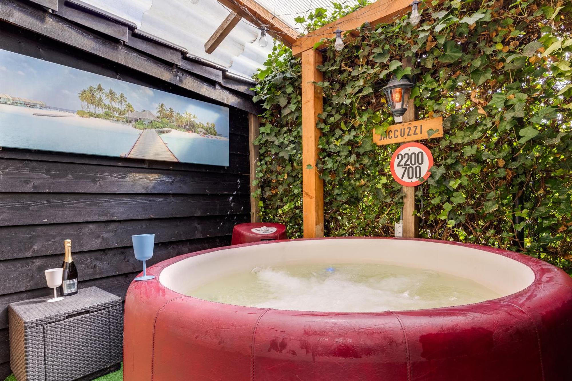 Luxe Wellness Apartment Apeldoorn With Jacuzzi And Sauna 외부 사진